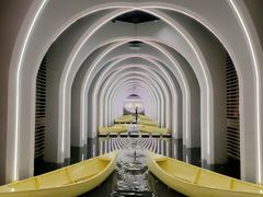 -涨巢·潮玩水疗局