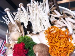 菌菇拼盘-捞神煲汤火锅(湖滨商业街店)