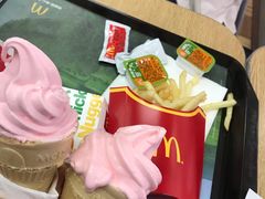 -麦当劳(新城市广场店)