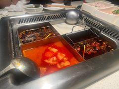 -海底捞火锅鲜切牛肉主题店(长寿路店)