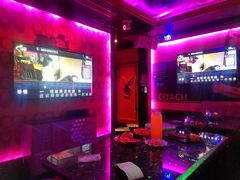 -UK派对KTV(日月广场店)