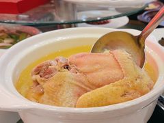 白果炖鸡-月圆霖特色农家乐