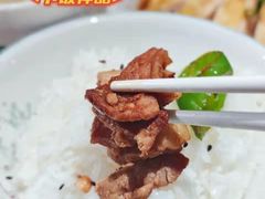 -老乡鸡(上海白玉兰广场店)