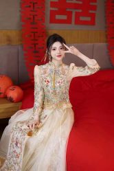 -莫小姐婚纱