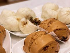 -李与白包子铺(桐梓林店)