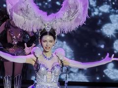 -金东尼人妖秀