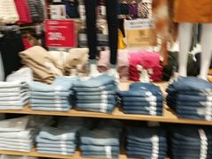 -优衣库(南京建邺万达广场店)