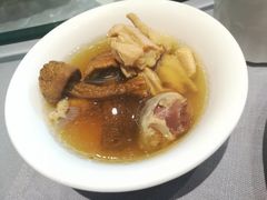 -一家人(凯旋路店)