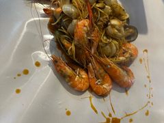 -席娜卡琳火车铁道夜市