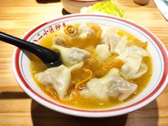 -八二小区抄手(龙湖上城天街店)