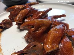 脆皮乳鸽-粤凤佬