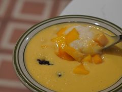 芒果豆花黑糯米-堂屋糖水店(愚园店)