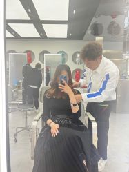 -PE SALON