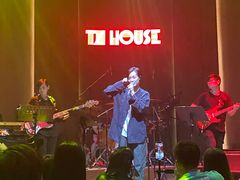 -TZ House音乐现场(来福士中心店)