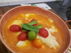 野果酸鱼-云海肴·汽锅鸡·云南菜(美罗城店)