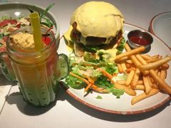 -阿妮叶李(光谷世界城店)