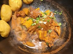 -锅老头海鲜铁锅炖