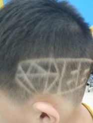 -趣哆剪儿童理发(奥山世纪城店)