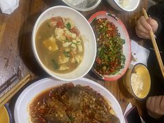 -老三样·美食研究中心(世贸路店)