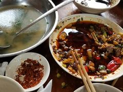 -杨三娘跷脚牛肉(羊子山西路店)