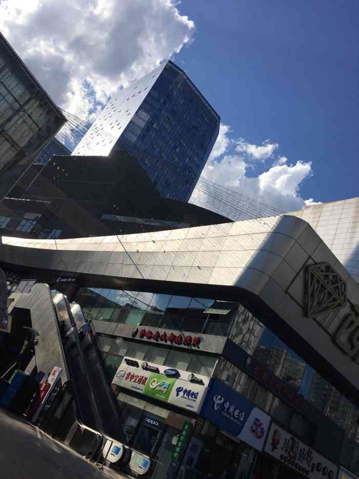 西门金街-"99位置:通州万达广场邻近,其实街挺长的.