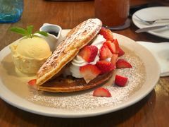 -ROAST coffee & eatery