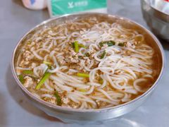 -正宗杨记普洱酸醋米线(总店)