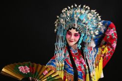 -胭脂猫京剧摄影