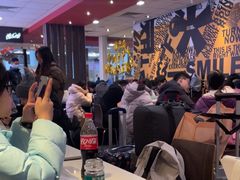 -麦当劳(汉口火车站候车室店)