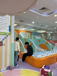 -孩子王童乐园(上海青浦吾悦广场店)