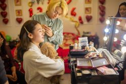 -禕·愫白婚纱商店