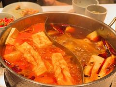 猪手鸳鸯锅-小街猪手(团结湖店)