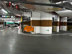 -新天地南里商场地下车库