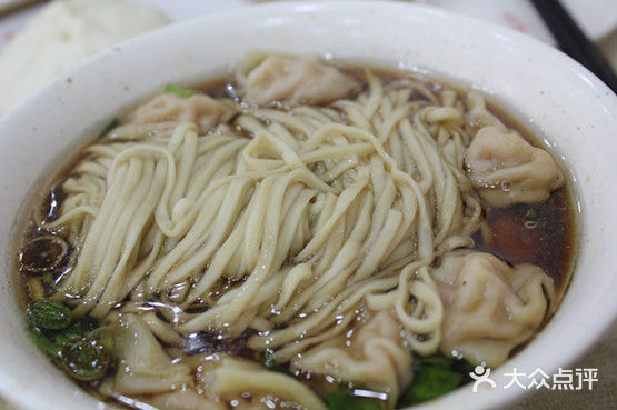 共和春(甘泉路店)虾籽饺面图片
