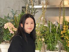 -洪小鹏生活美学馆(领SHOW天地店)