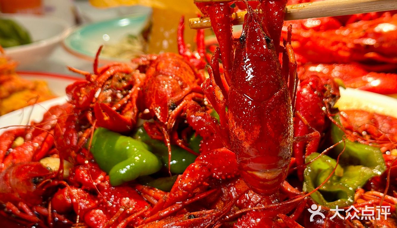 夏夜风味狂欢，解锁小龙虾新口味！