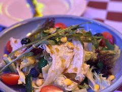 -鲨鱼美式餐厅酒吧Sharky