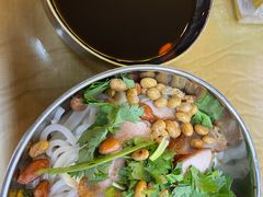 卤菜粉-红鼻子桂林米粉(金唐新光界店)