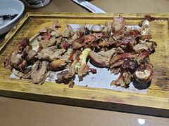 -东口码头·烧鸽子·鱼头泡饼·地方菜(金鹰悦城店)
