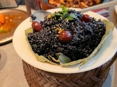 -吴越荣记苏州菜·松鼠桂鱼100%活鱼现做(斜塘老街店)