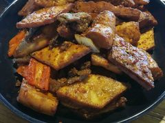 戈壁滩炒馕-楼兰古丽新疆菜(钟楼景观店)