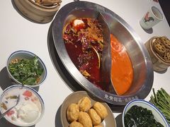 -卤校长重庆火锅(国兴店)