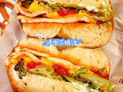 -麦田工坊(月湖店)