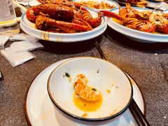 三妹澳洲小龙虾-三妹小龙虾·黄油蟹(华侨城总店)