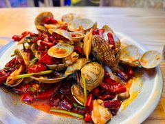 -喝丢一只鞋海鲜烧烤·海肠捞饭(东关街店)