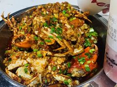 -凤凰路何眼镜香辣蟹(花果园店)