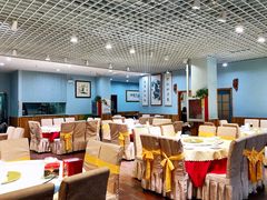 大堂-大草原清真饭庄(沙河店)