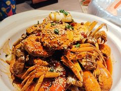 -肥肥虾庄·金牌油焖大虾(汉街SKP店)