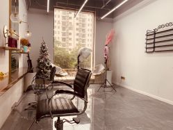 二楼-茶发Salon·烫发染发理发