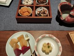 -梅间堂茶馆(绿地缤纷城店)